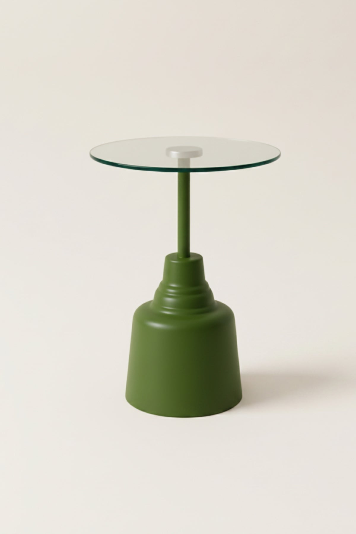 Verde 57cm metal yan sehpa 4mm damperli cam
